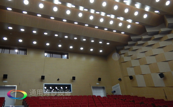 通用舞臺幕布優(yōu)勢！奉行以