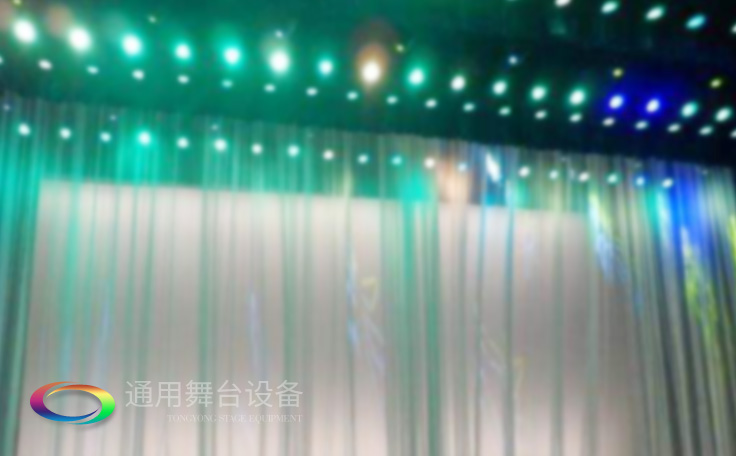 虛擬、朦朧的幻覺空間——舞臺紗幕