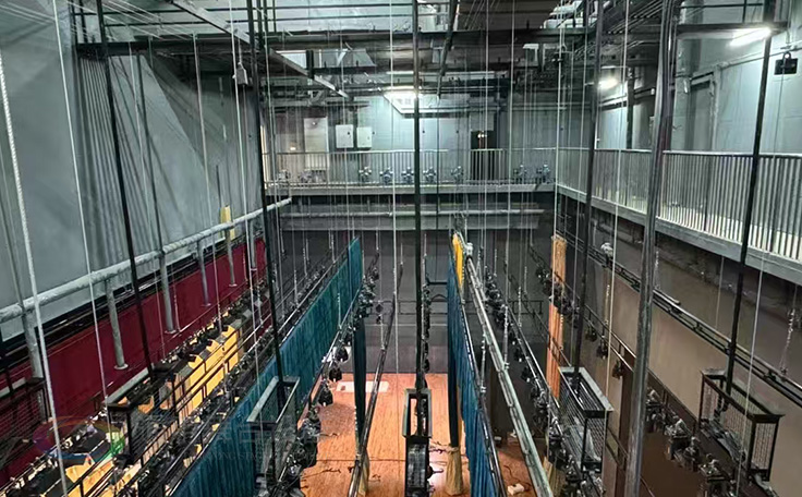 戴南文化藝術(shù)中心舞臺機(jī)械 舞臺吊桿 舞臺阻燃幕布項(xiàng)目 助力本地文化演出升級，為觀眾帶來更優(yōu)質(zhì)的視聽體驗(yàn)！